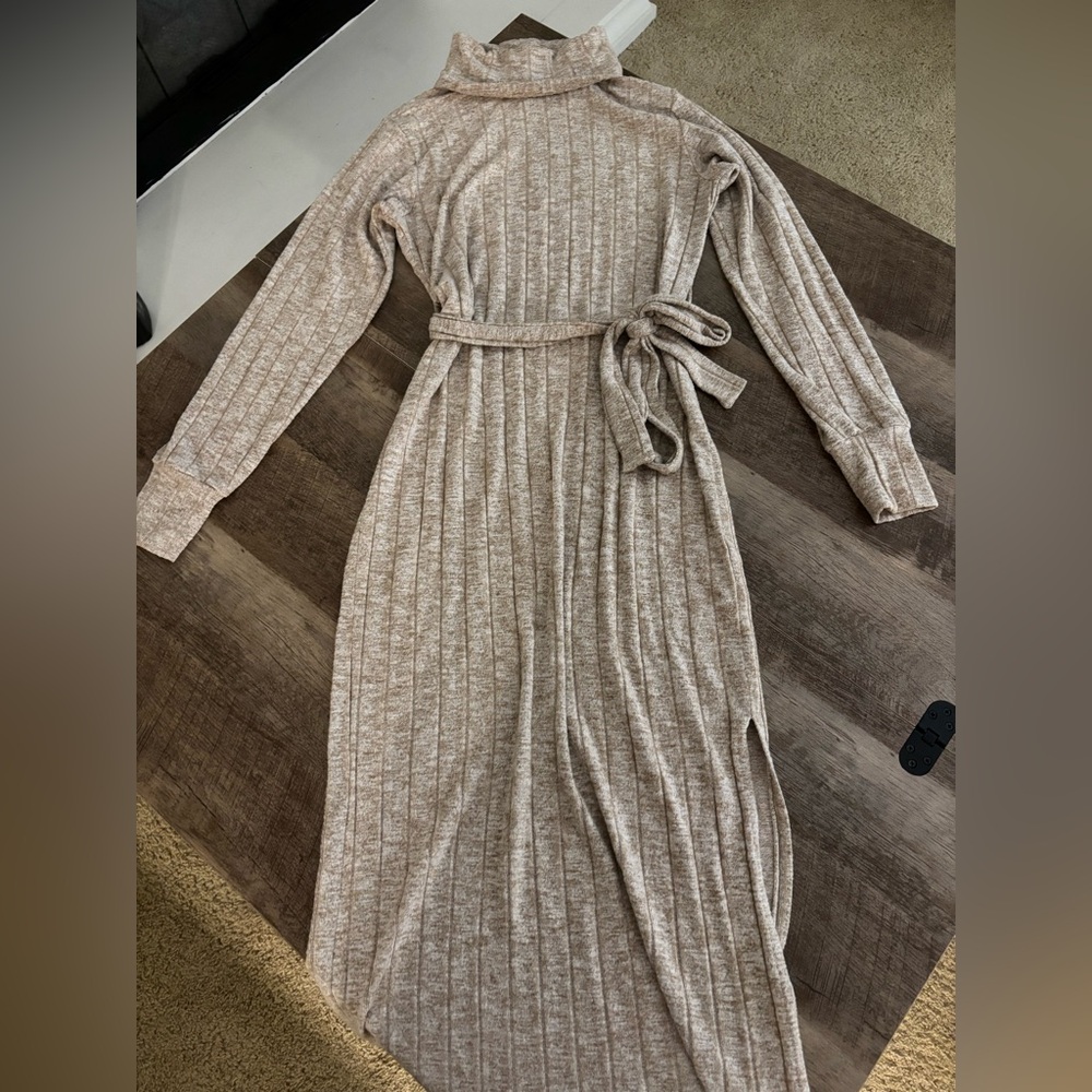(NWOT) Topshop Maxi Ribbed Roll Neck Bodycon Sand Dress